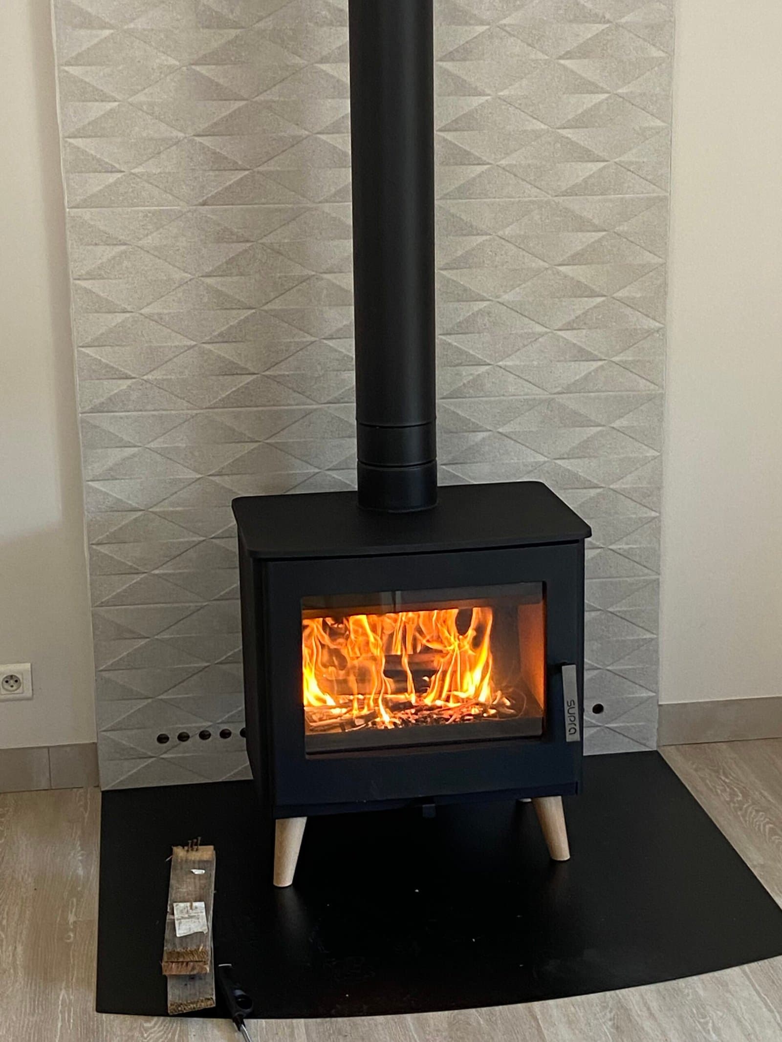 Poêle à granulés installé par A2C Plomberie
